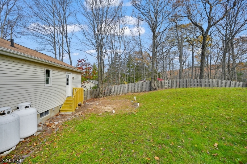 UPPER GREENWOOD LAKE - Residential
