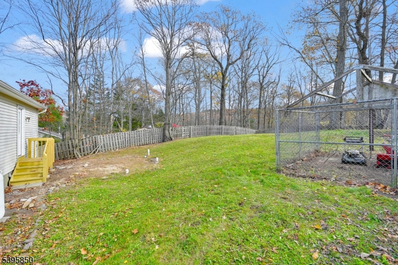 UPPER GREENWOOD LAKE - Residential