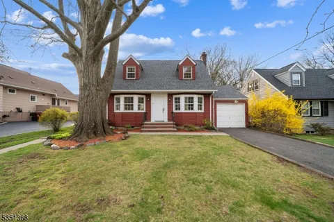41 Lake St, Nutley Twp., NJ 07110 - MLS#: 3957086