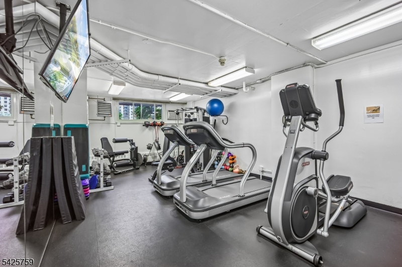 Claridge 1 - Residential