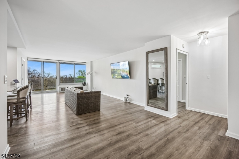 Claridge 1 - Residential