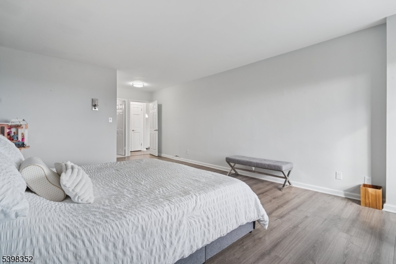 Claridge 1 - Residential