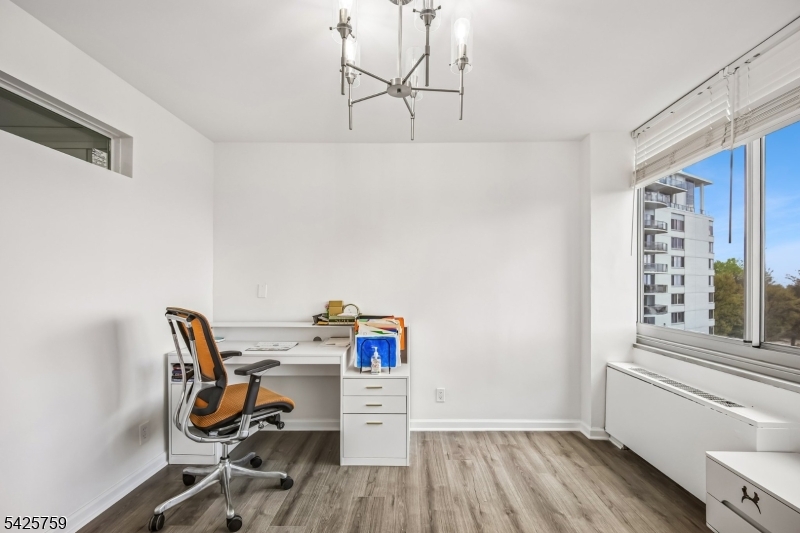 Claridge 1 - Residential