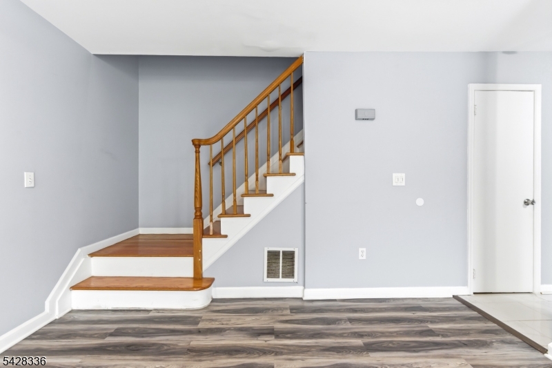 Village Commons - Residential Lease