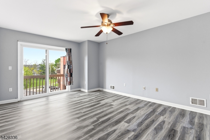 Village Commons - Residential Lease
