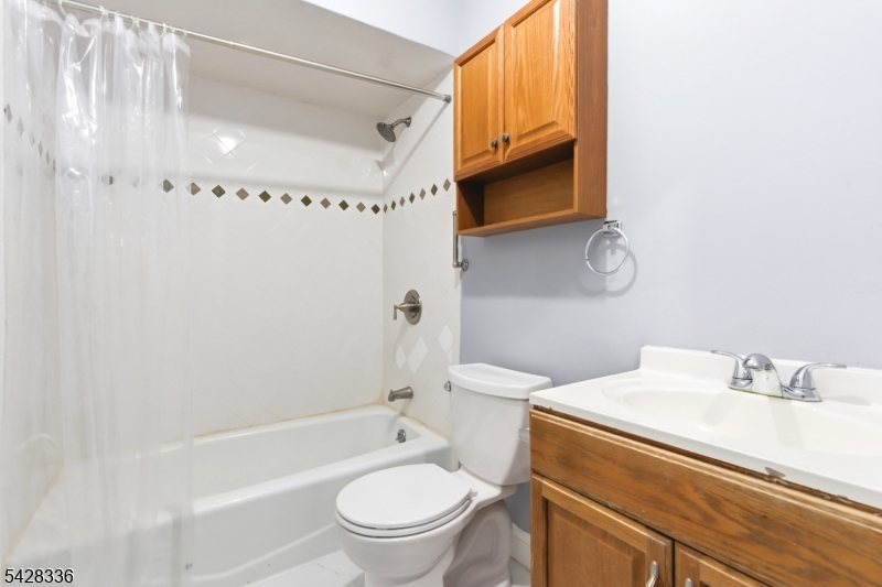 Village Commons - Residential Lease