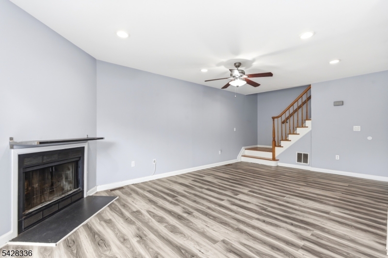 Village Commons - Residential Lease