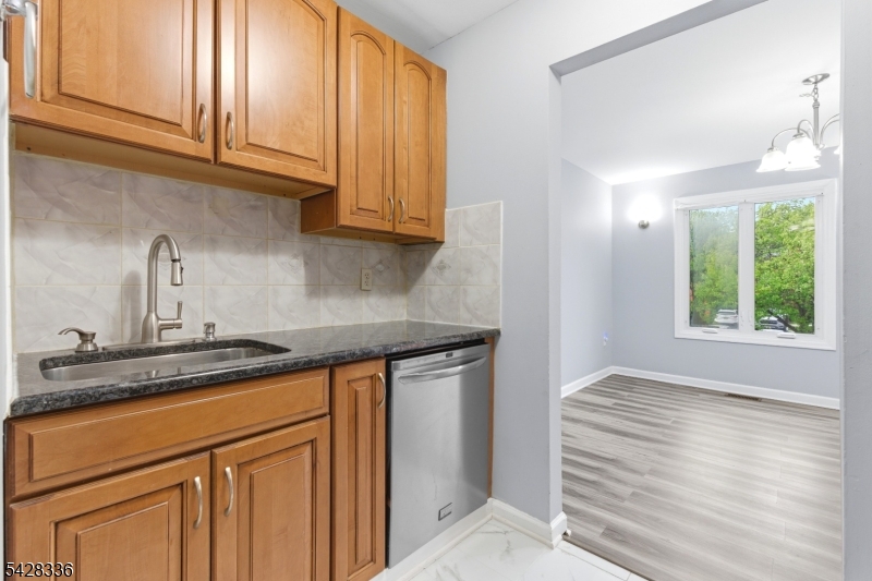 Village Commons - Residential Lease