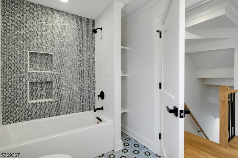 Upper Montclair - Residential