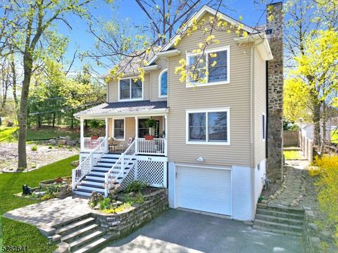 43 Lakeview Dr, West Milford Twp., NJ 07480 - MLS#: 3897972