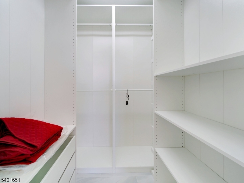 Harrison Park Towers - Residential