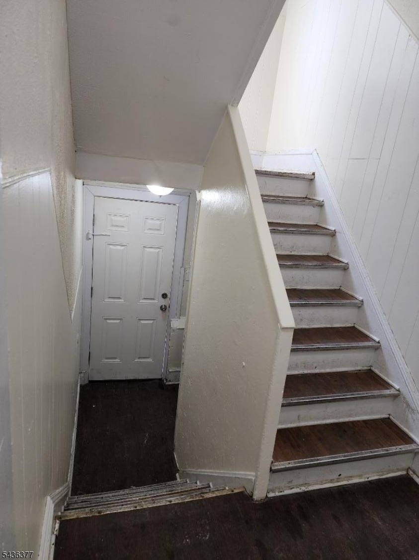 668 Clarkson Ave 1R - Photo 3