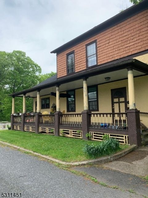917 Main St Stillwater Twp. NJ 07860
