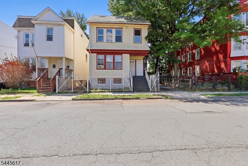 Photo 1 of 28 — 191 21St St, Irvington Twp., NJ 07111