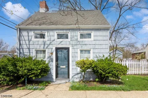 593 W Hazelwood Ave, Rahway City, NJ 07065 - MLS#: 3962748