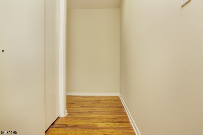 Lake Hiawatha - Residential Lease