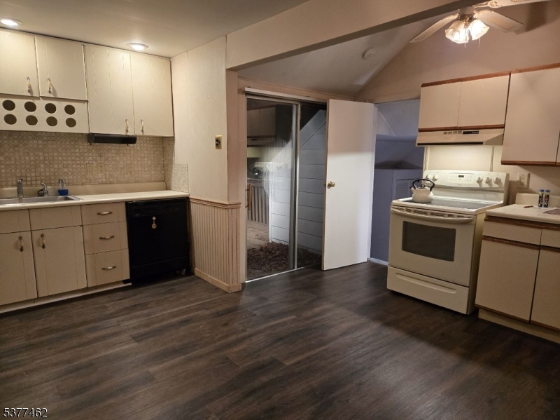 Indian Lake - Residential