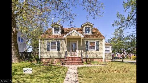 329 Birchwood Rd, New Milford Boro, NJ 07646 - MLS#: 3959854