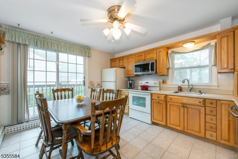 Cliffwood Lake - Residential