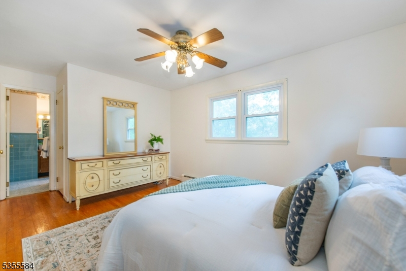 Cliffwood Lake - Residential