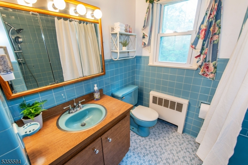 Cliffwood Lake - Residential