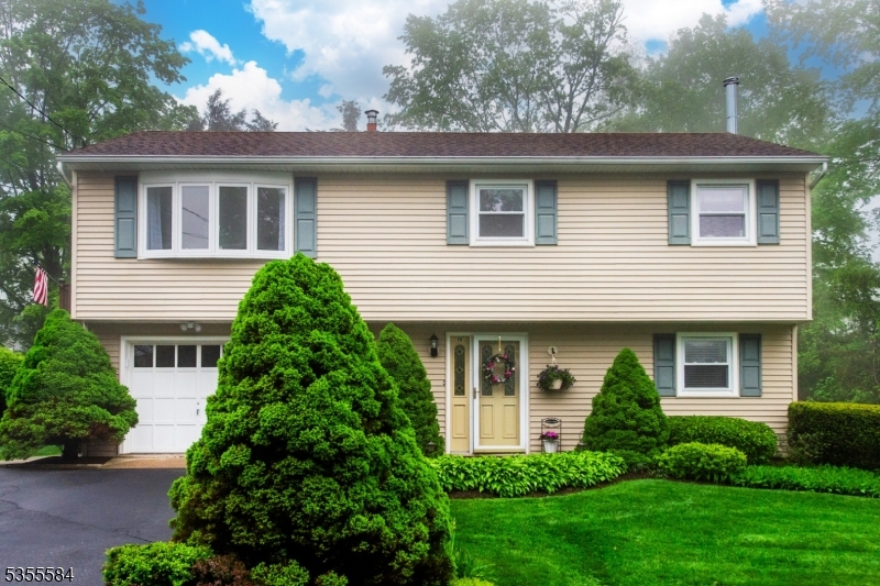 Cliffwood Lake - Residential