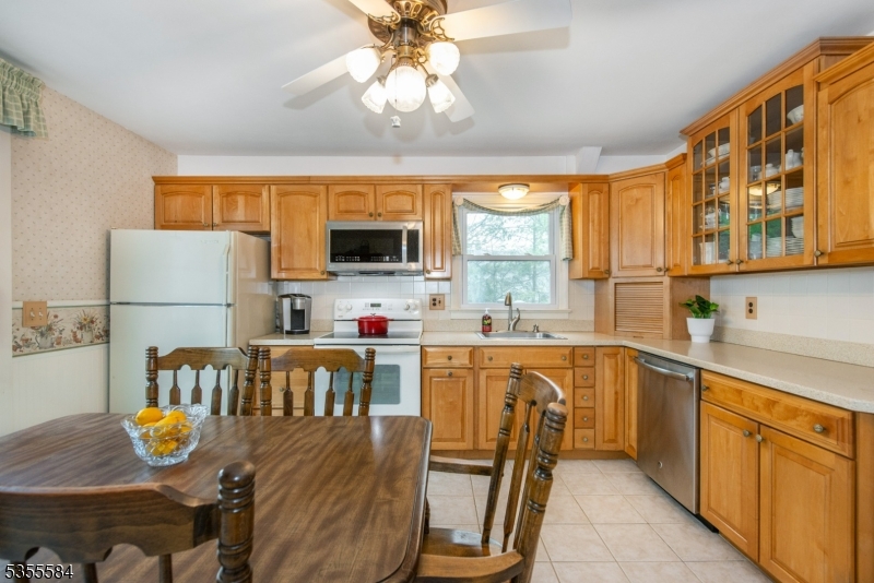 Cliffwood Lake - Residential