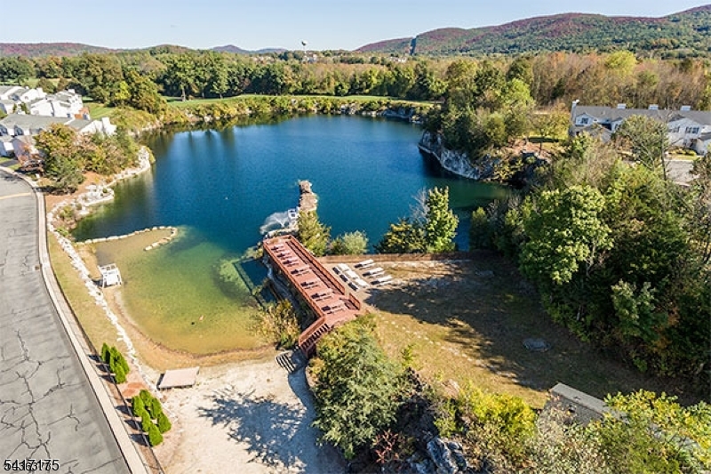 Heritage Lakes - Residential