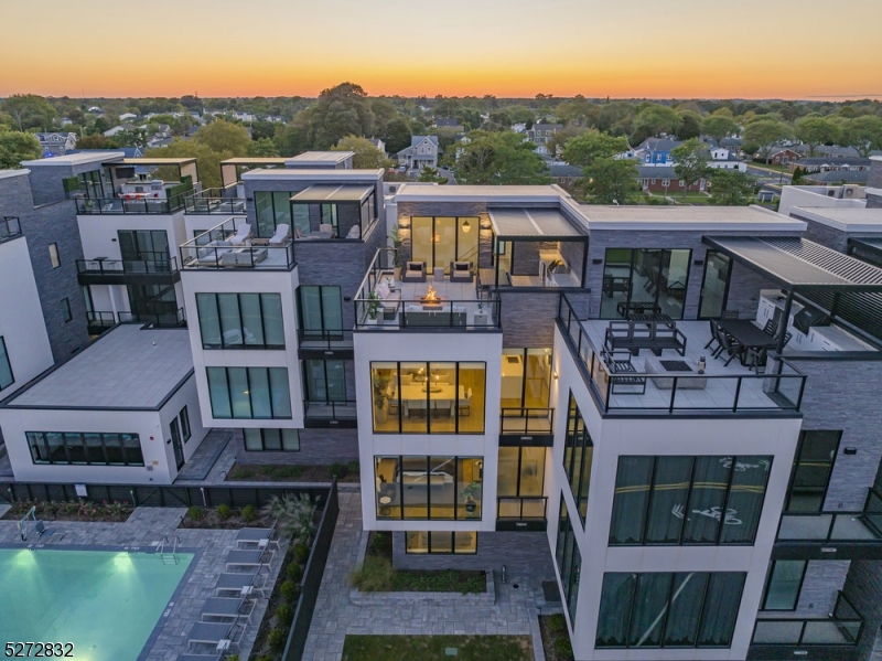 Seven Presidents Park - Residential