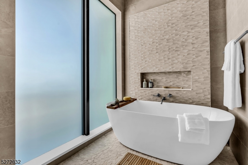 Seven Presidents Park - Residential