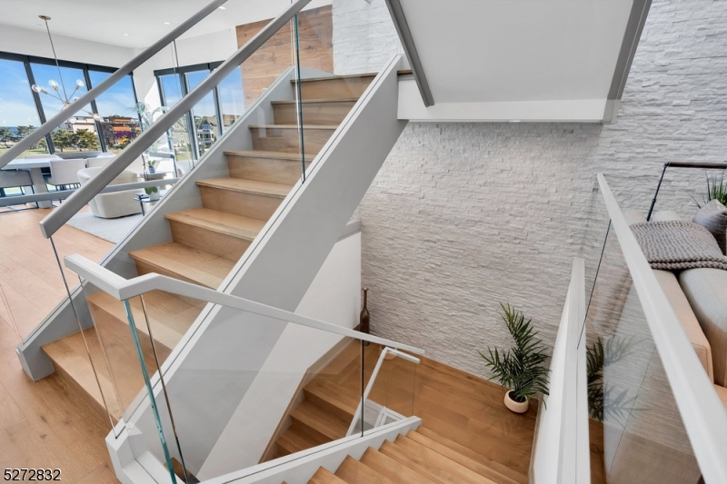 Seven Presidents Park - Residential