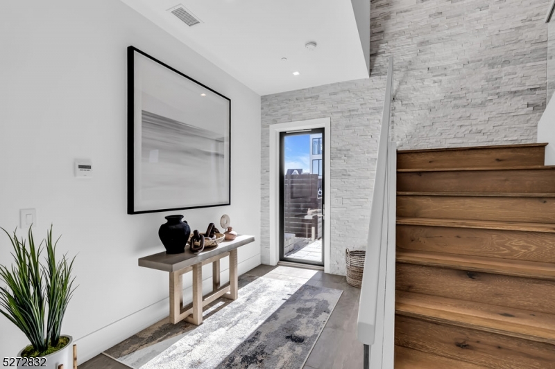 Seven Presidents Park - Residential