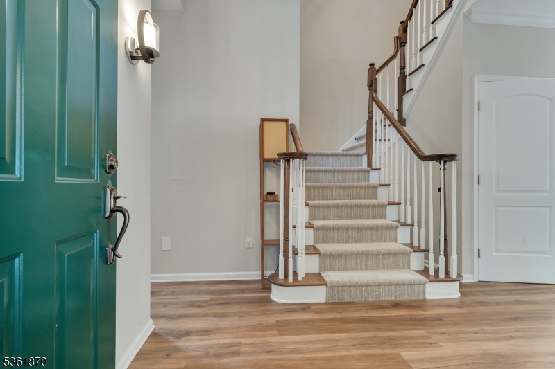 Longview - Residential Lease