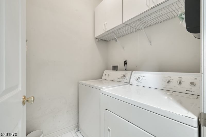 Longview - Residential Lease