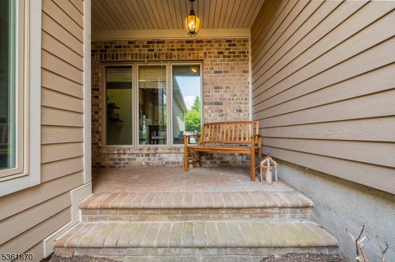 Longview - Residential Lease