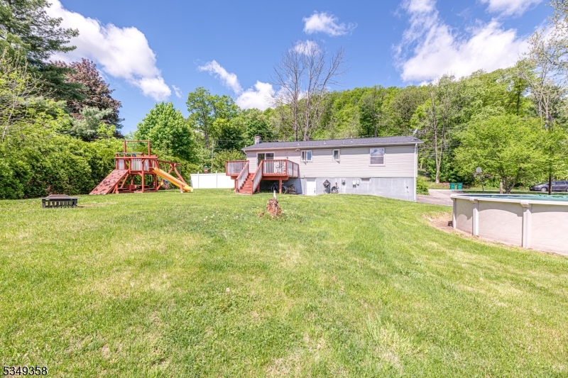 Vernon Twp., New Jersey 07418, United States, 3 Bedrooms Bedrooms, ,2 BathroomsBathrooms,Residential,Pending,126557