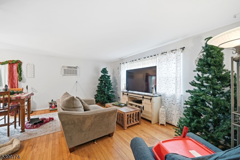 Highland Lakes - Residential