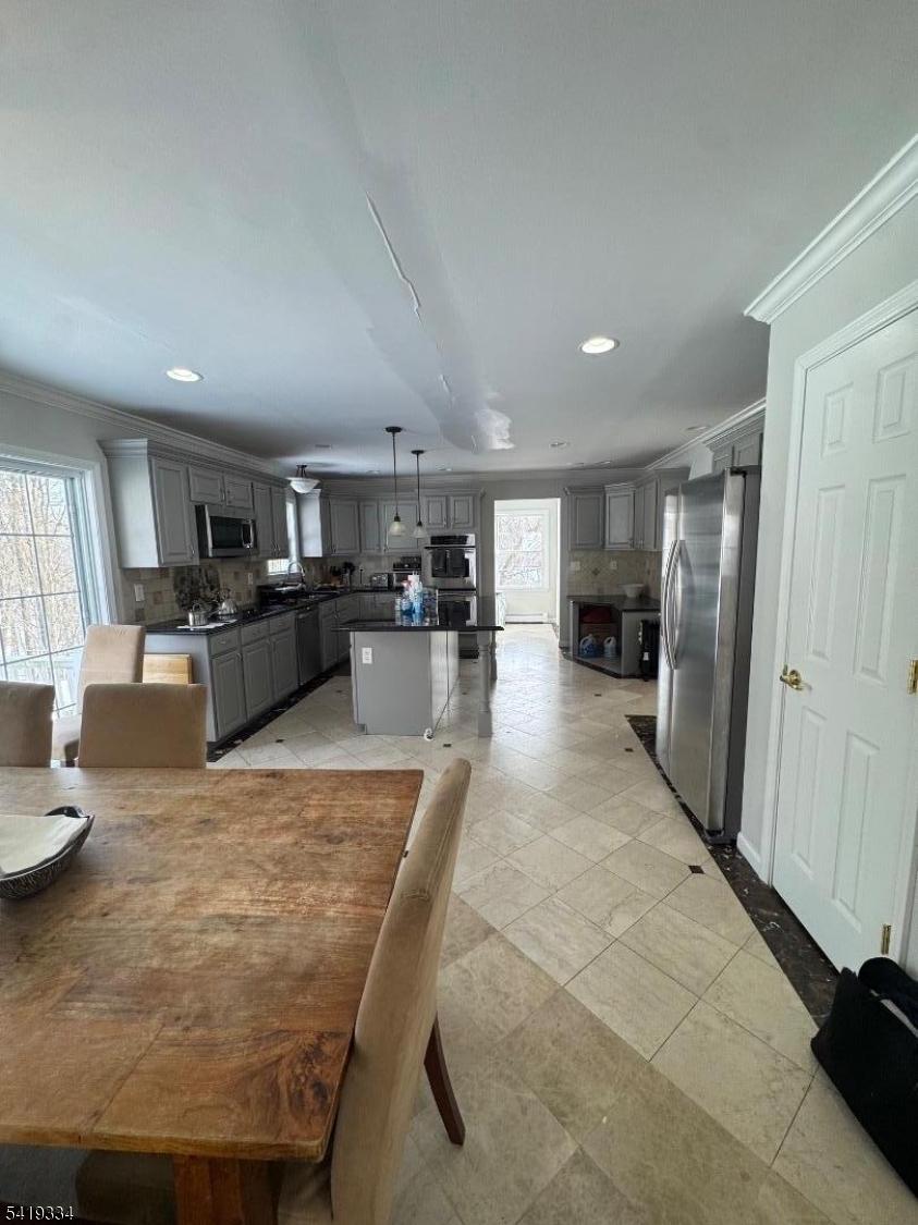 Hidden Valley - Residential