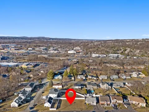 MLS: 3950303