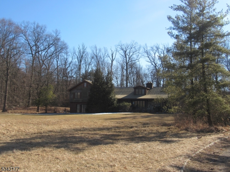 1 Saw Mill Rd