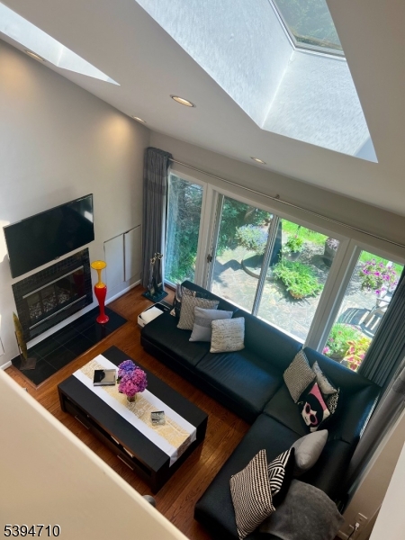 Barringer Court - Residential