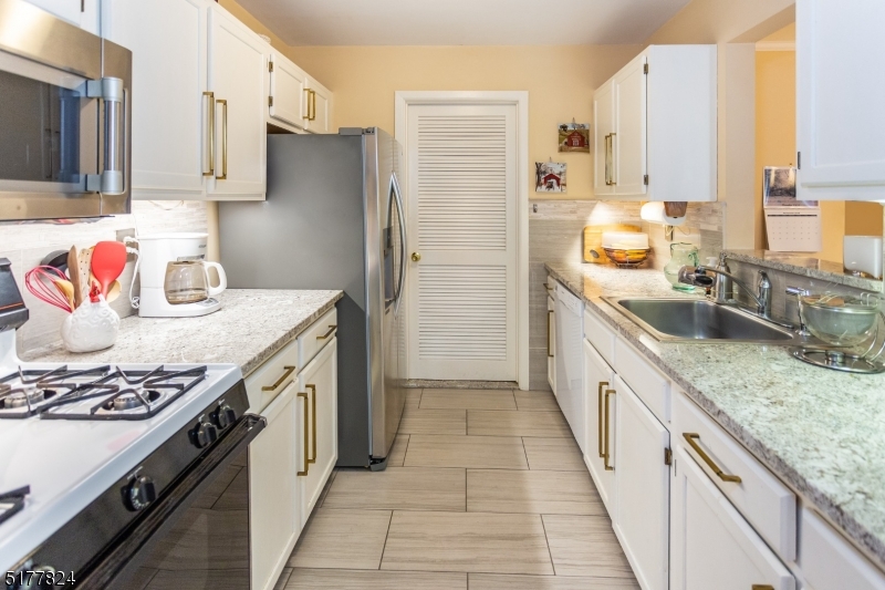 Hanover Hills - Residential