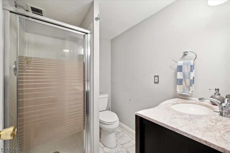 IRONIA - Residential