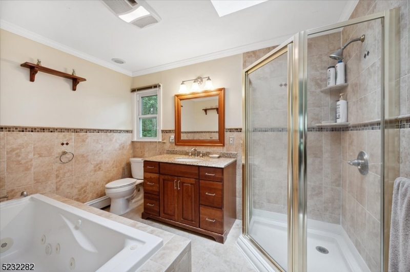 IRONIA - Residential