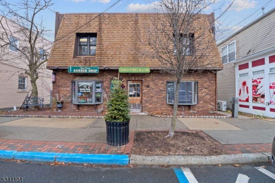 Prime opportunity to lease a space in the heart of Morris Plains. With around 400 sq ft, there are plenty of options for your business. The building is B1 zoning, there are many approved uses.With multiple lease options available, this flexible space can accommodate different business needs. Whether you're launching a new venture or expanding an existing one, this location provides great foot traffic, easy access, and a thriving local downtown. Located on 2nd floor. 2 Parking spaces included.