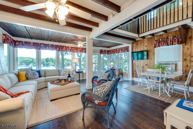 Lake Hopatcong Lakefront - Residential