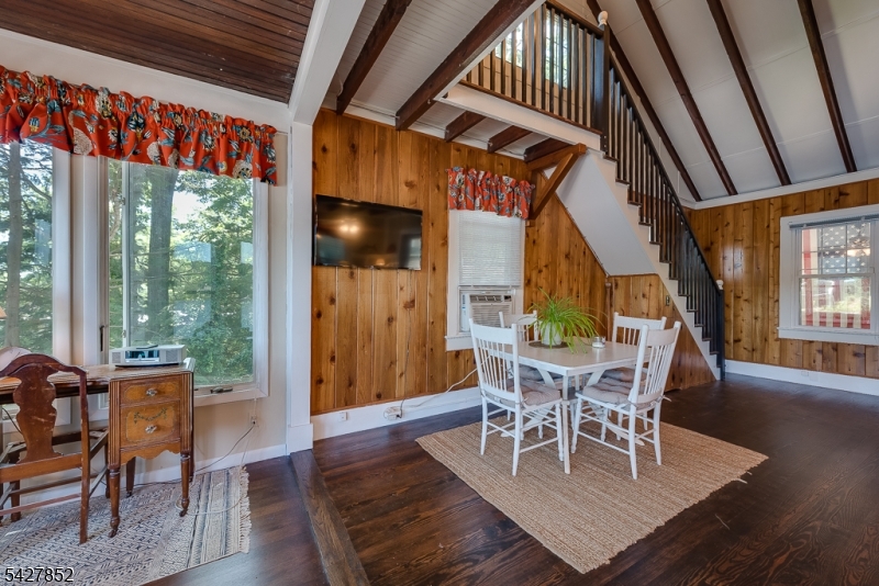 Lake Hopatcong Lakefront - Residential