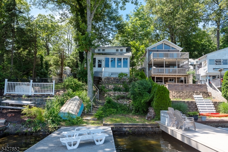 Lake Hopatcong Lakefront - Residential