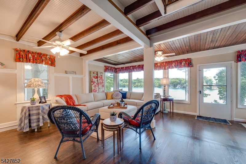 Lake Hopatcong Lakefront - Residential