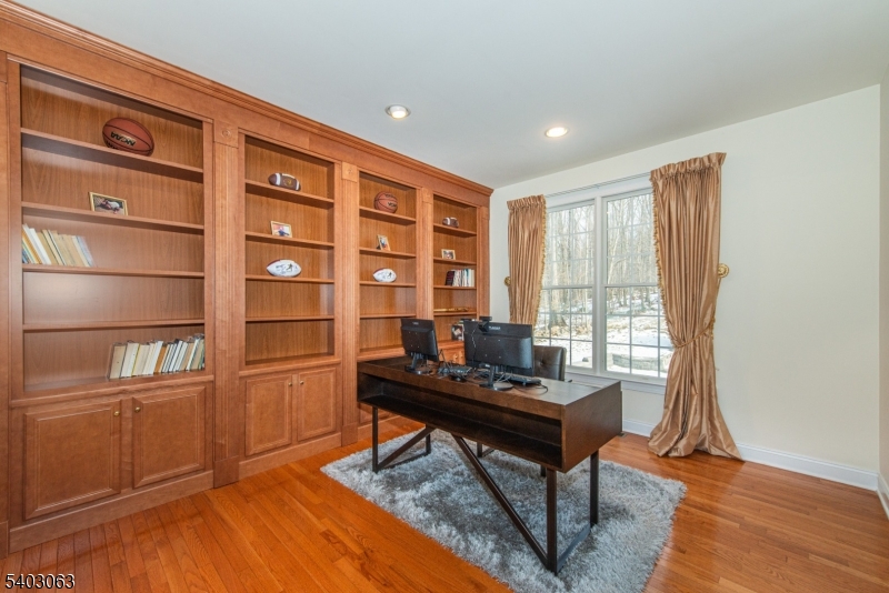 Wyndham Pointe - Residential